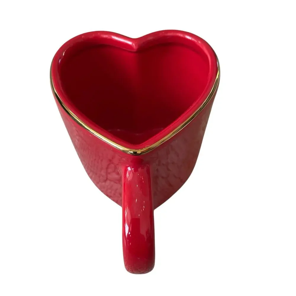 Target Threshold Heart Shaped VALENTINE Mugs Red Gold Rim 14.3oz Set of 2 New